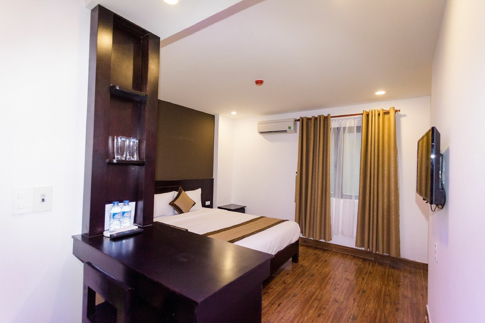 Manchester Hotel Đà Nẵng Exterior foto